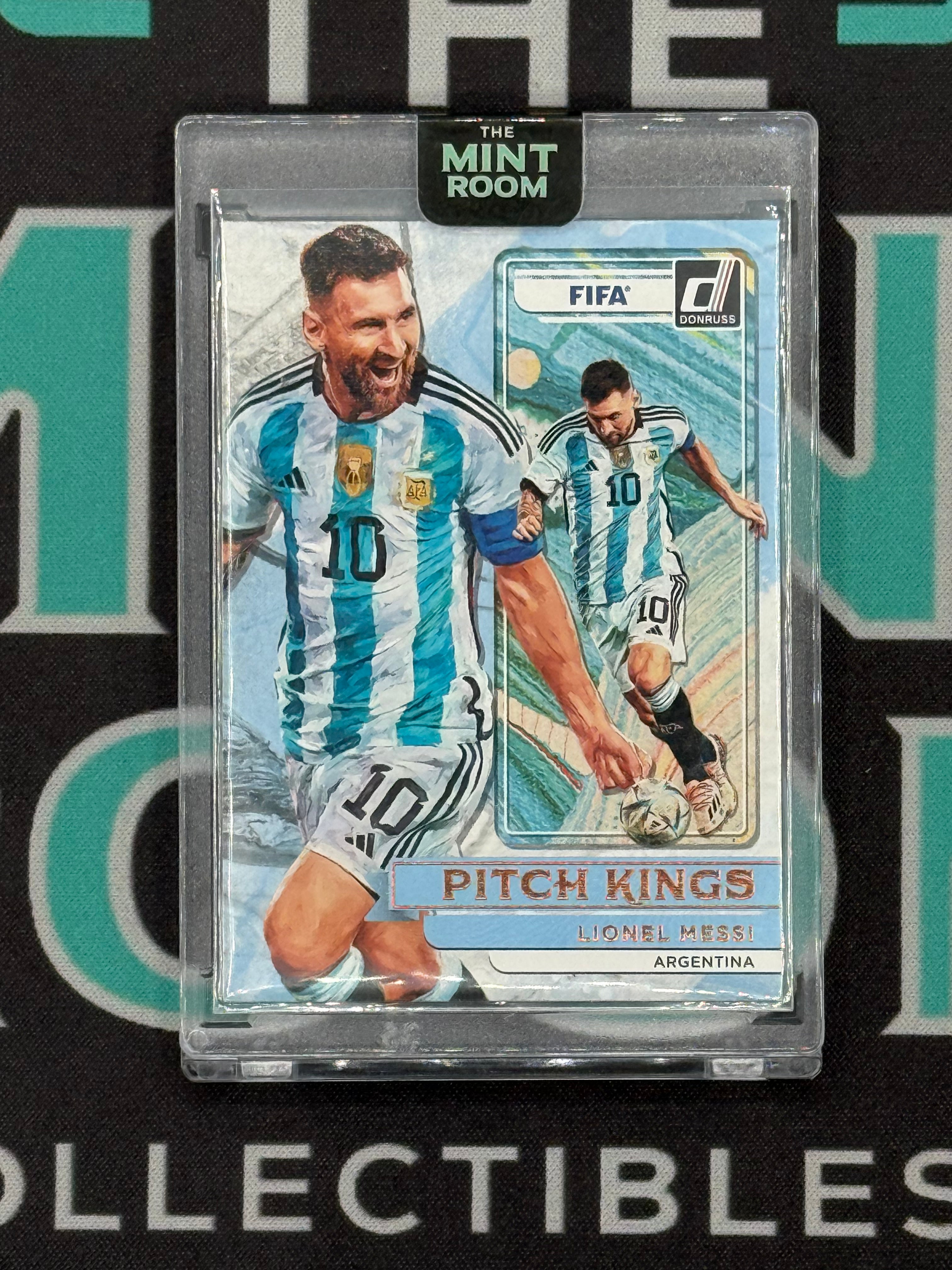 2022-23 Panini Donruss FIFA Lionel Messi Pitch Kings