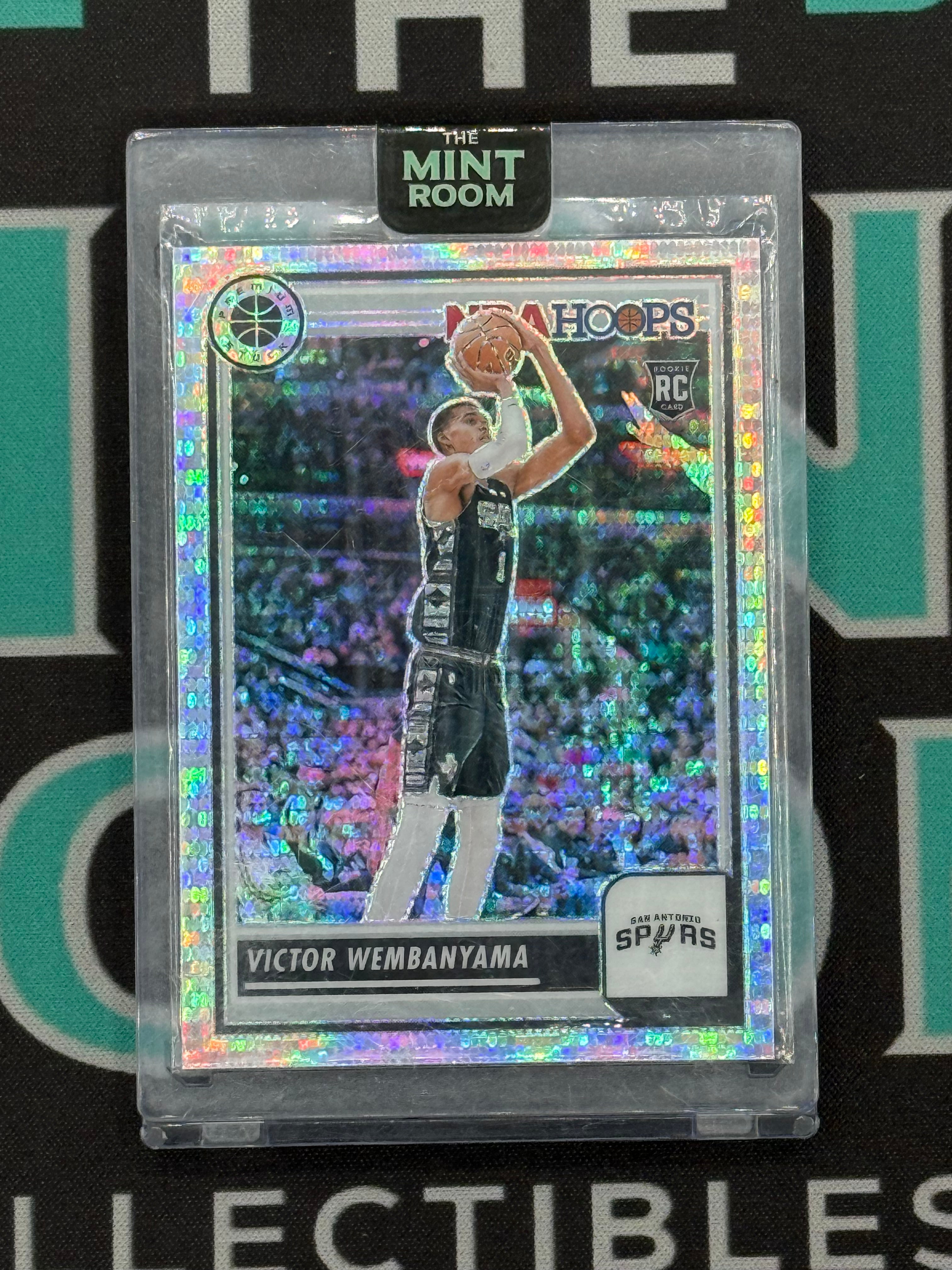 2023-24 Panini NBA Hoops Premium Stock Victor Wembanyama Pulsar Prizm RC