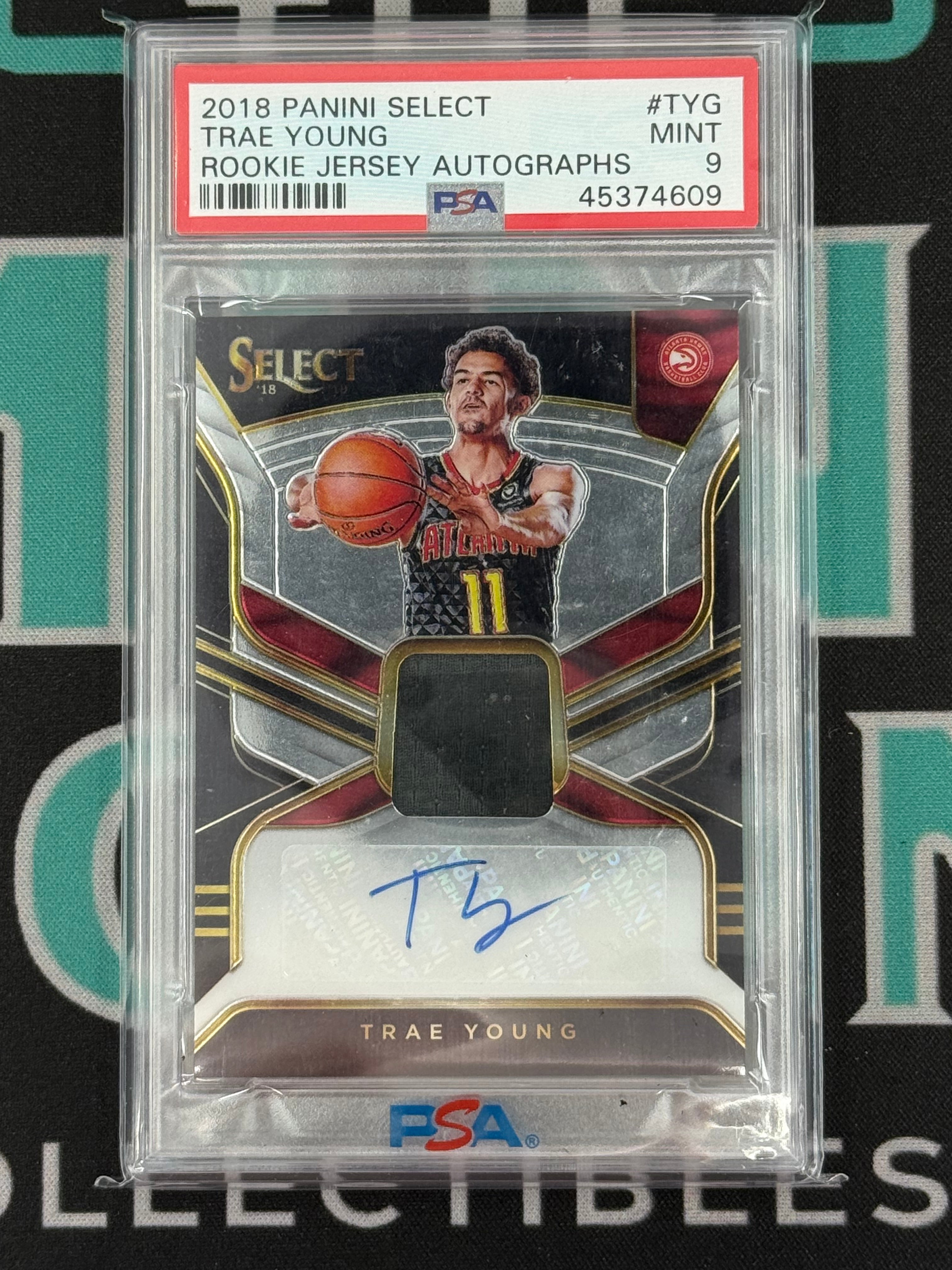 2018 Select Trae Young Rookie Patch Autograph /199 PSA 9