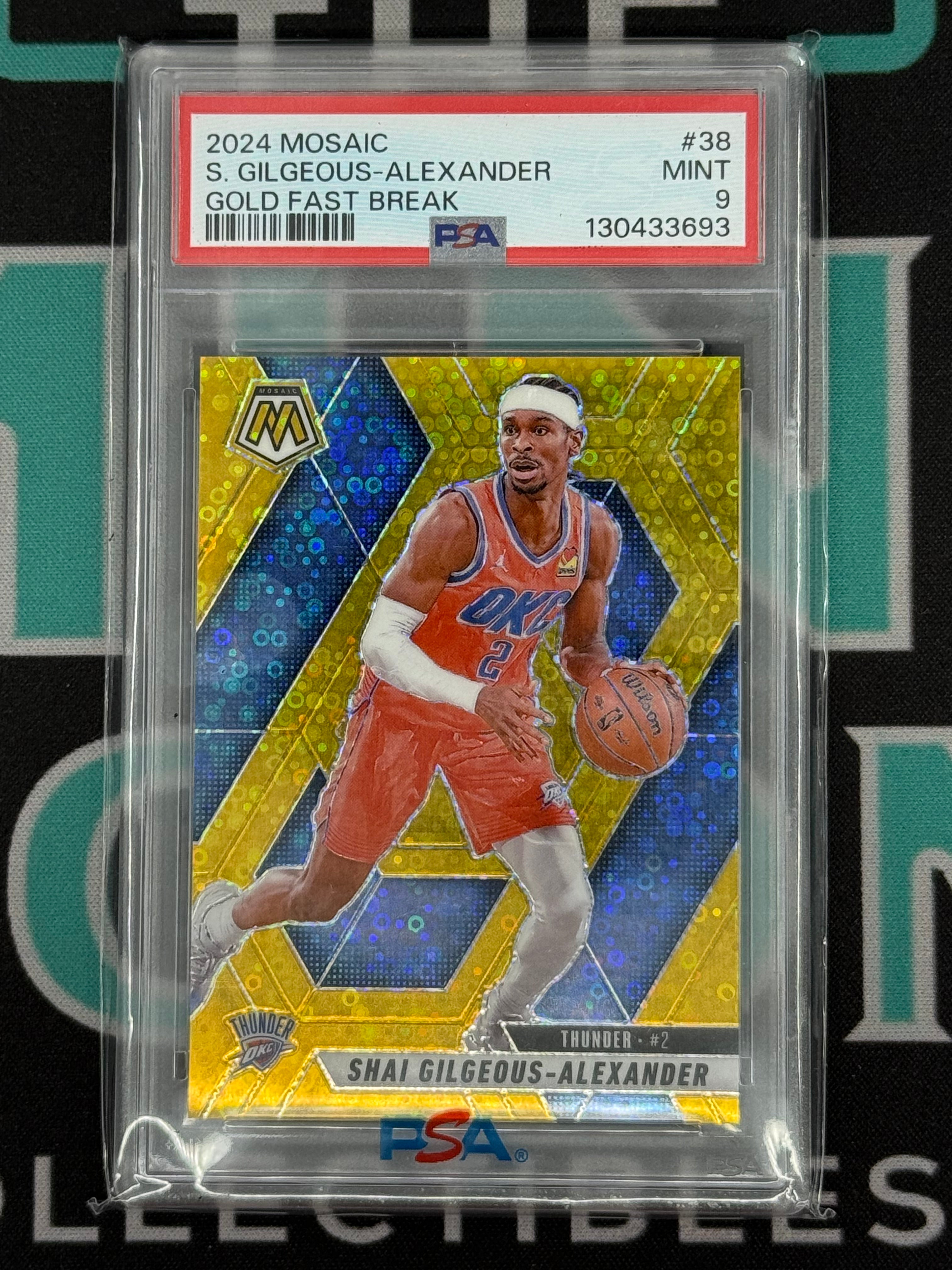 2024 Mosaic Shai Gilgeous-Alexander Gold Fast Break /10 PSA 9