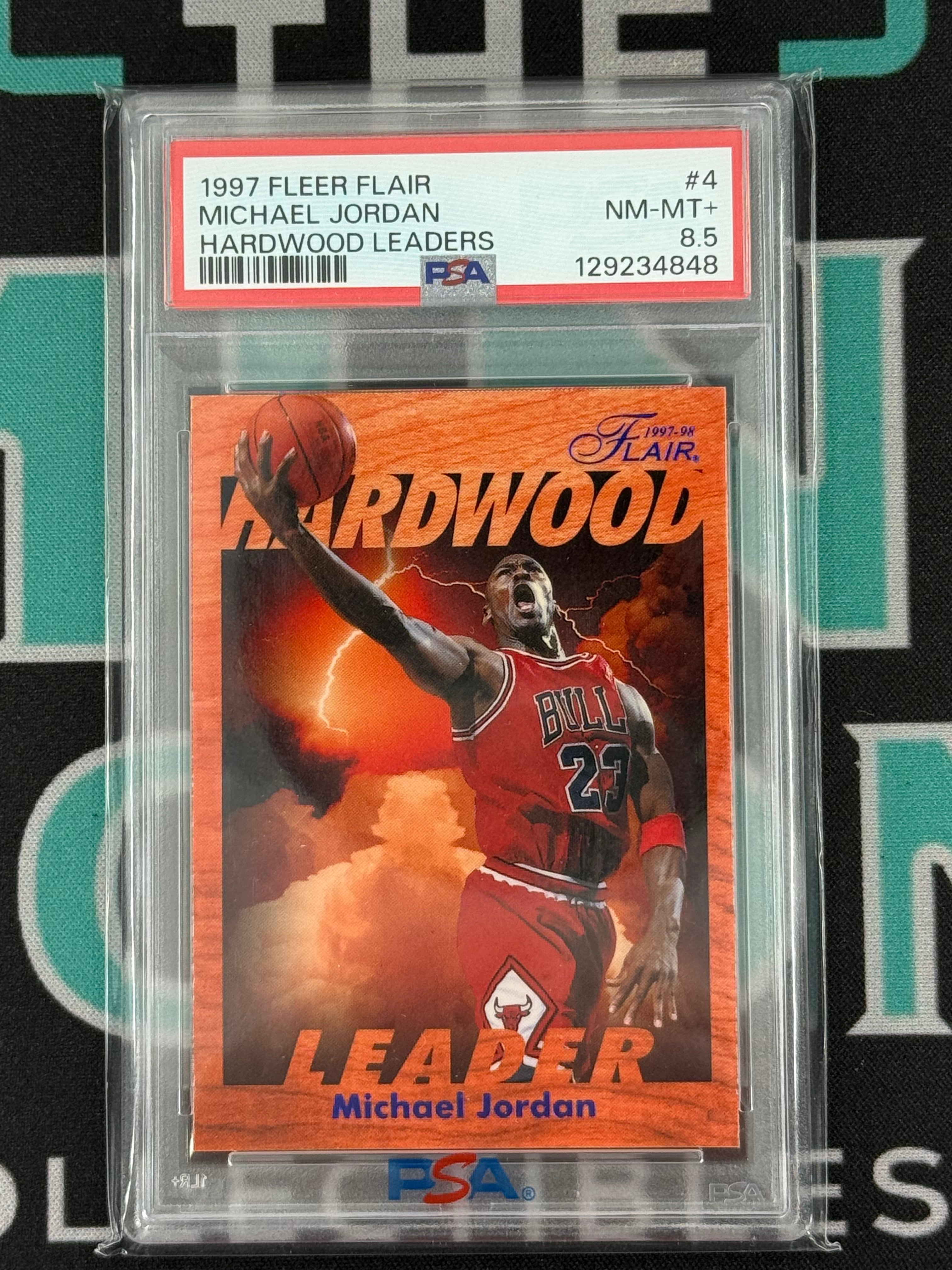 1997 Flair Michael Jordan Hardwood Leaders PSA 8.5