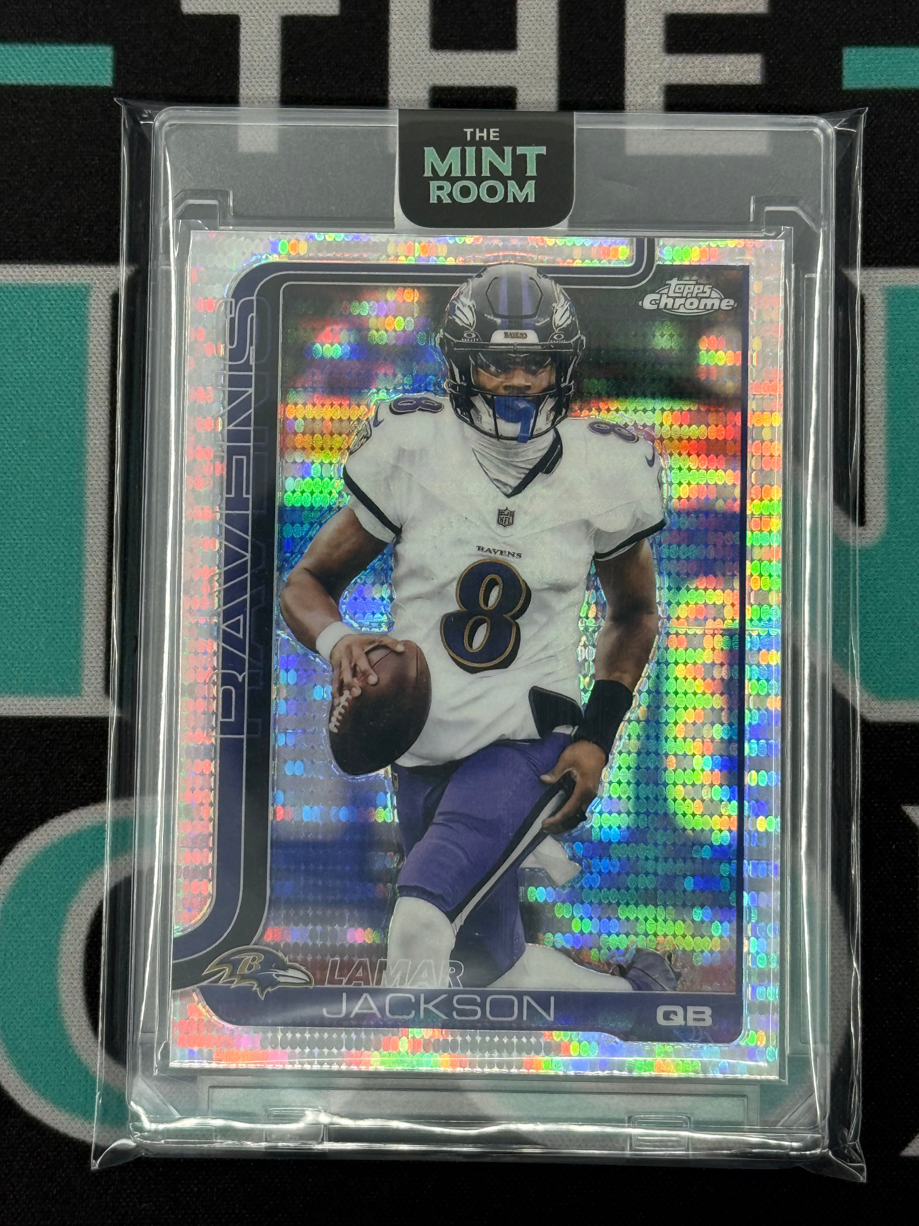 2025 Topps Chrome Lamar Jackson Pulsar Refractor