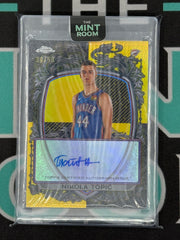 2025 Chrome Nikola Topic Signature Style Card Auto Gold /50