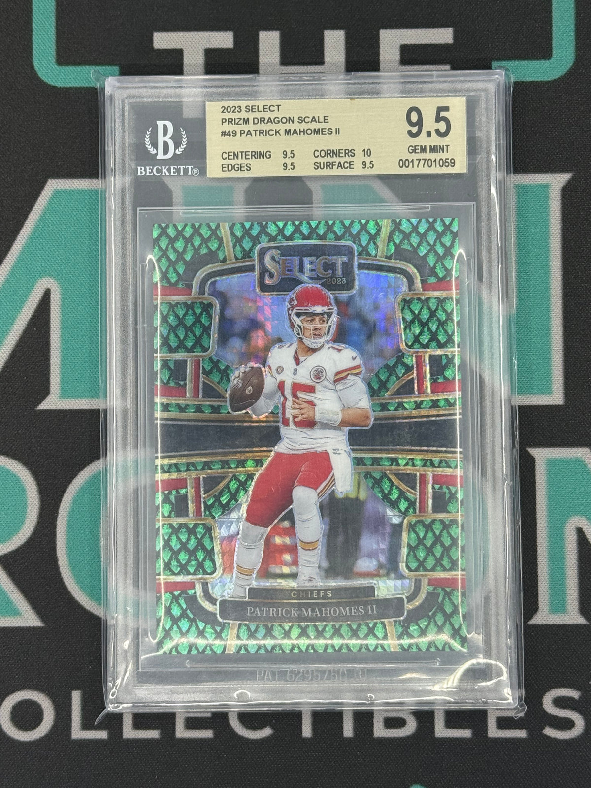 2023 Select Patrick Mahomes Dragon Scale /70 BGS 9.5