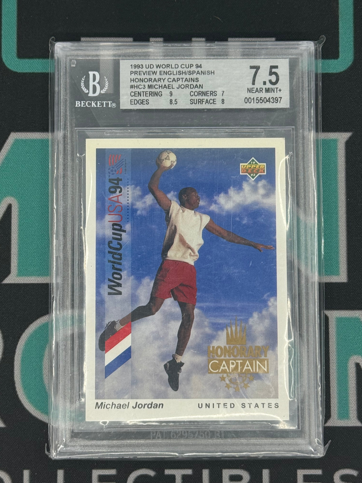 1993 Upper Deck World Cup 94 Preview English/Spanish Honorary Captain Michael Jordan BGS 7.5